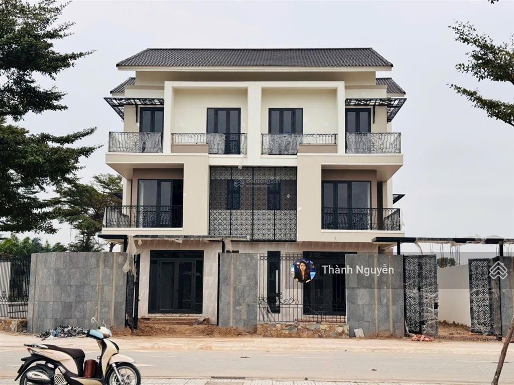 Biệt thự đơn lập 332m2 mặt tiền 15m  sát 23 tòa công nghệ cao  cách hà nội 12 phút
