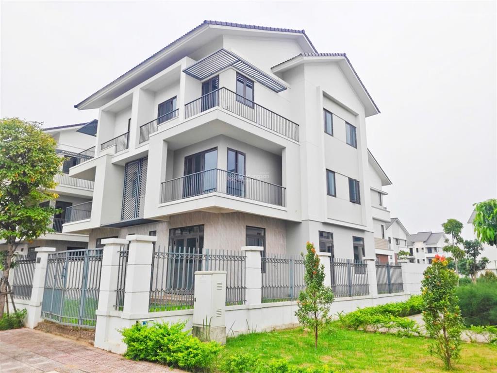 Biệt thự vip ven sông, giá f0 cđt, chỉ vào tiền 30%, ngân hàng miễn lãi 24 tháng, giá từ 80tr/m2