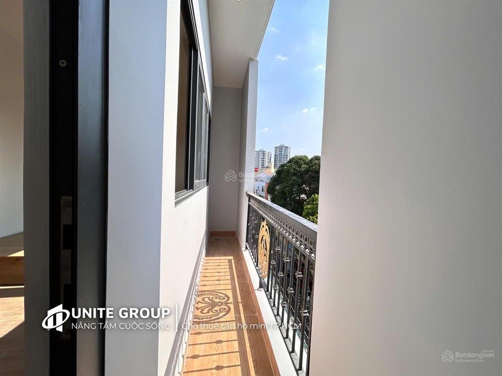 Mới 100% | studio ban công, cửa sổ | gần ngã tư bảy hiền tân bình