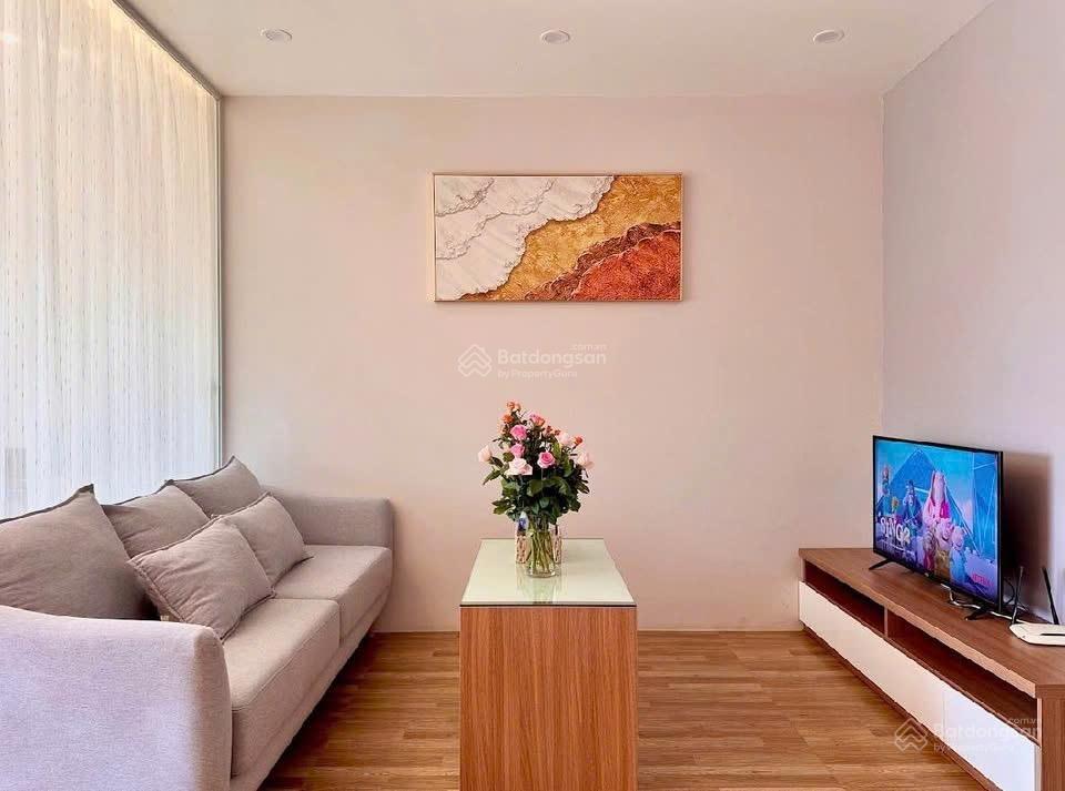 Cho thuê cc mini 2pn/ 1pn / studio 80m2 gần đại học bách khoa quận 10