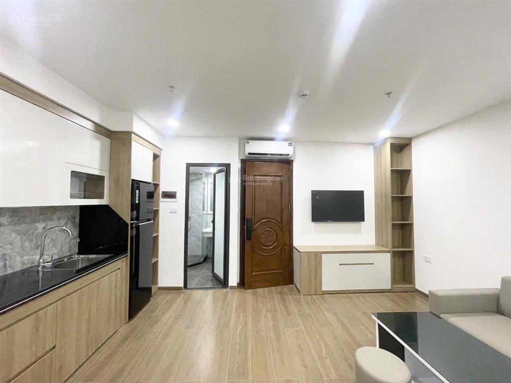 Chính chủ cho thuê phòng tại tây hồ, 11 triệu,2n1k, hàng hot đẹp,mới tinh