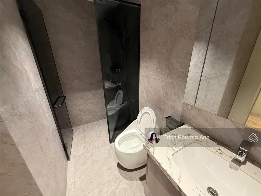 Chính chủ thiện chí duplex times city, giá ưu đãi 26,9 tỷ, diện tích 242m2, 5pn, đầy đủ nội thất