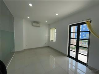 Cho thuê văn phòng ban công thang máy giá tốt chỉ 6 triệu