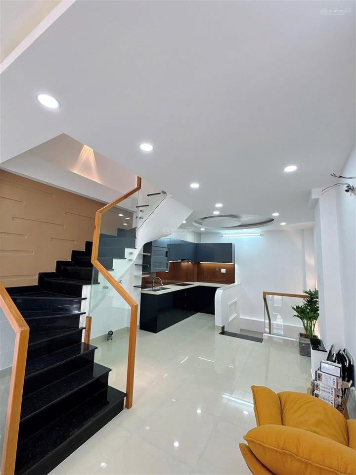 Bán nhà gò xoài, bình tân, dt 50m2, 4 tầng, đường 6m, chỉ 6 tỷ hơn