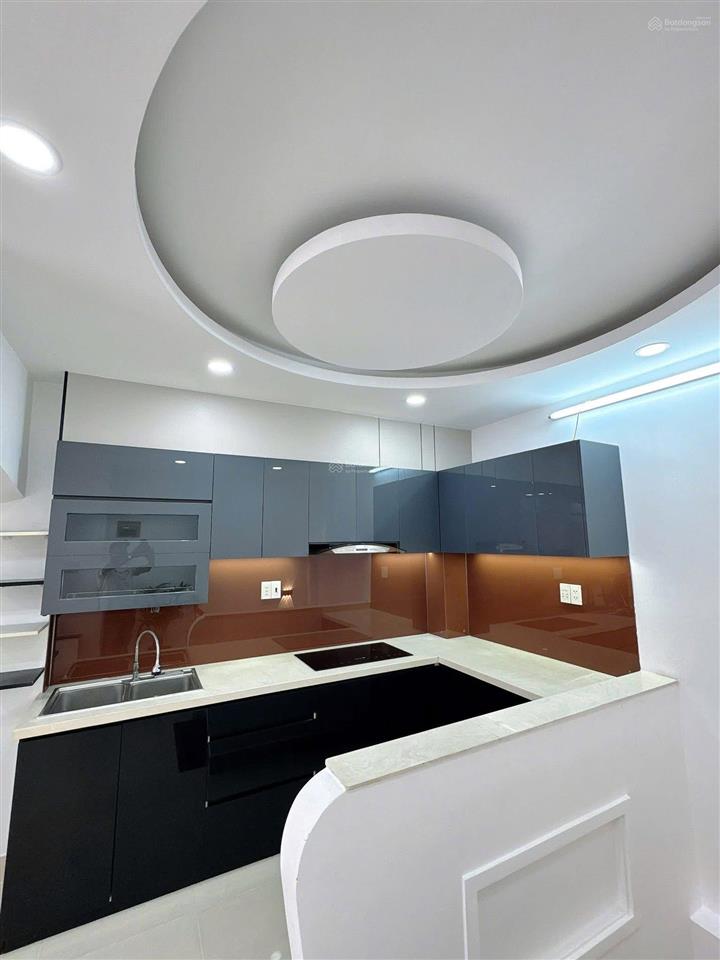 Bán nhà gò xoài, bình tân, dt 50m2, 4 tầng, đường 6m, chỉ 6 tỷ hơn