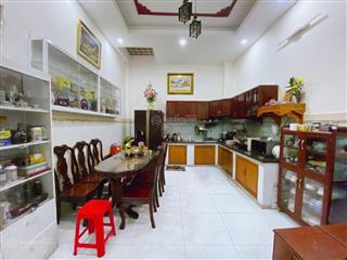 Gấp bán thiện chí, nhà 3 tầng, 64m2, hẻm oto, vài bước ra đến aeon mall tân phú, chỉ 8 tỷ nhỉnh.