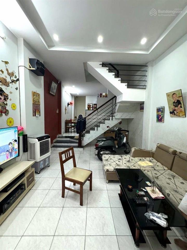 Bán nhà 3 tầng, 60m2, ngay kênh nước đen lê thúc hoạch, bình tân, chỉ 5.x tỷ