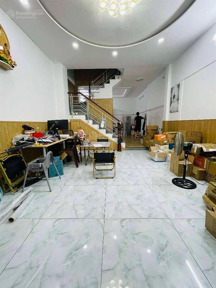 Bán nhà 3 tầng, dt 4.5x 16m, ngay lê trọng tấn, cách aeon mall tân phú 3 phút. chỉ 6.x tỷ