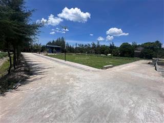 Bán đất bờ biển triệu vân, dt 131.7m2, mt 5.5m nở hậu, đường betong ô tô tránh, sđcc