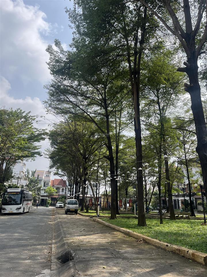 Chính chủ hạ giá gấp bán  nhà đs  96m2 4 tầng 4pn kdc bình hưng kế uỷ ban  quận 8, nhỉnh 10t