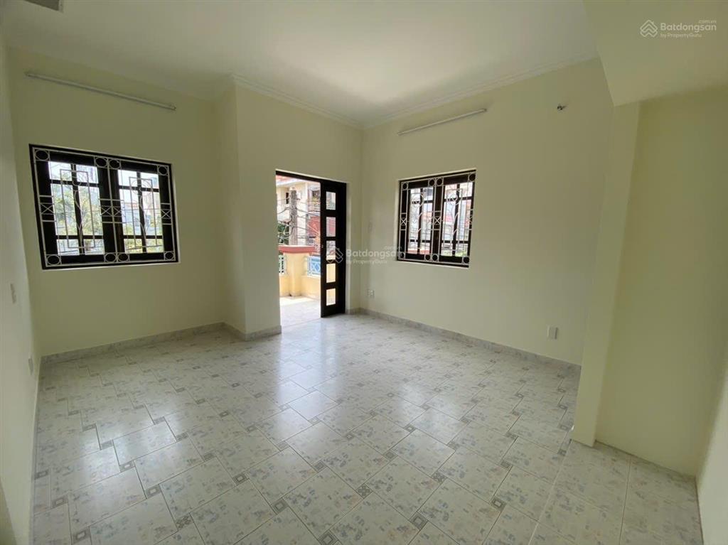 Giá bán trong tuần  biệt thự góc 2 mt đường 141m2 ( 7x21) 2 tầng chỉ nhỉnh 12 tỷ.