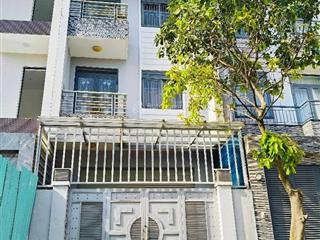 Nhà mặt tiền đường số view công viên  ngang 5x20  4 tầng  ngay trường đh kinh tế chỉ 7,99 tỷ.