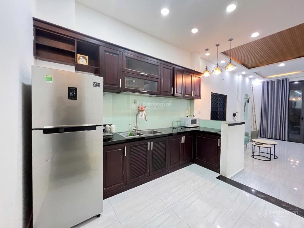 Chính chủ gấp bán  nhà 3 tầng  shr  hẻm 6m  âu dương lân  45m2  ngang 4,3m 6,399 tỷ.
