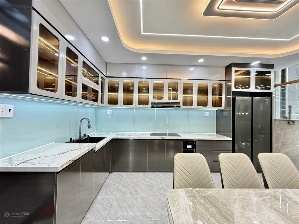 Nhà phố 4m x 15m, xây 4 tầng full nội thất hẻm nhựa xe hơi đường thới an 20
