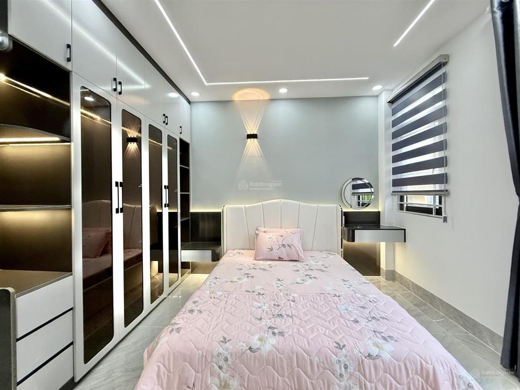 Nhà phố 4m x 15m, xây 4 tầng full nội thất hẻm nhựa xe hơi đường thới an 20