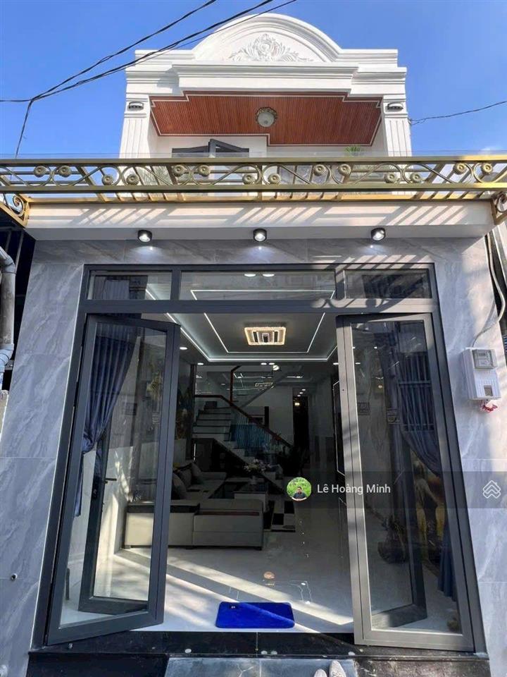 Nhà đẹp shr 4m x 15m. đúc 1 lầu 3pn. hẻm 5m thông đường lâm thị hố