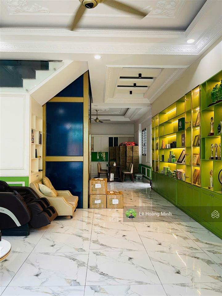 Biệt thự mini nở hậu 8,5x 23m. có thang máy. hẻm 12m khu vip nguyễn ảnh thủ. ngay ngã tư tch 10
