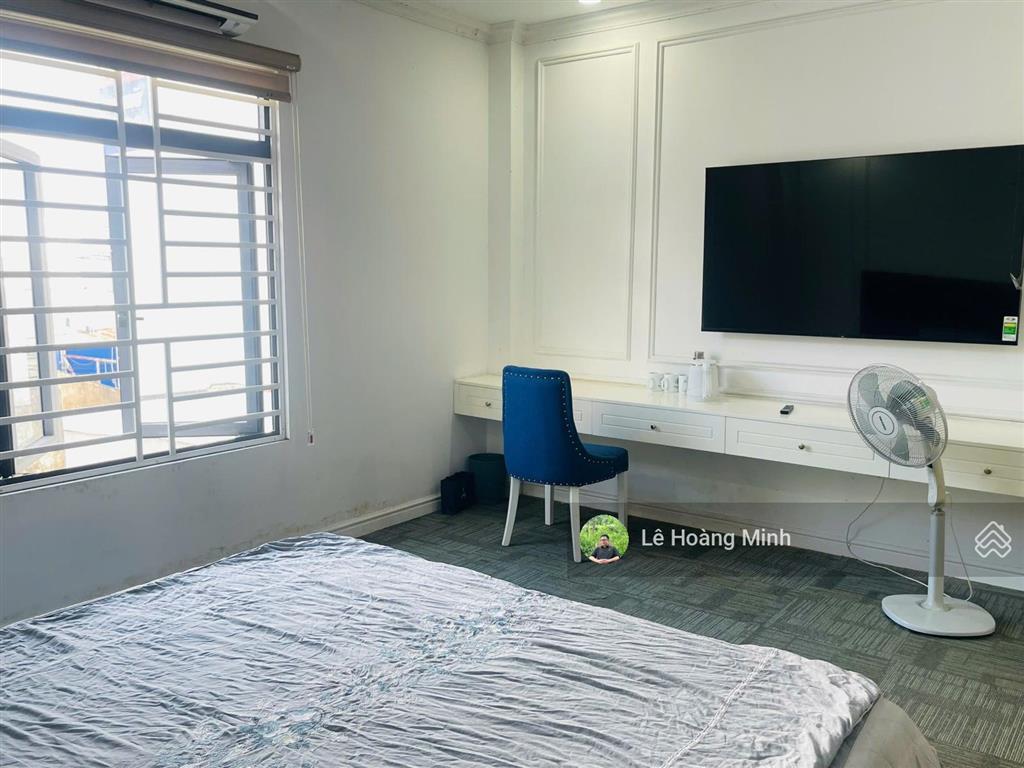 Biệt thự mini nở hậu 8,5x 23m. có thang máy. hẻm 12m khu vip nguyễn ảnh thủ. ngay ngã tư tch 10