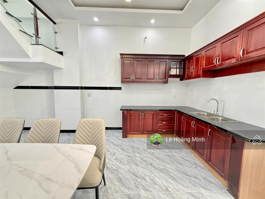 Nhà phố 3 tầng 4m x 19m. 1/ hẻm nhựa 5m thông nguyễn thị búp