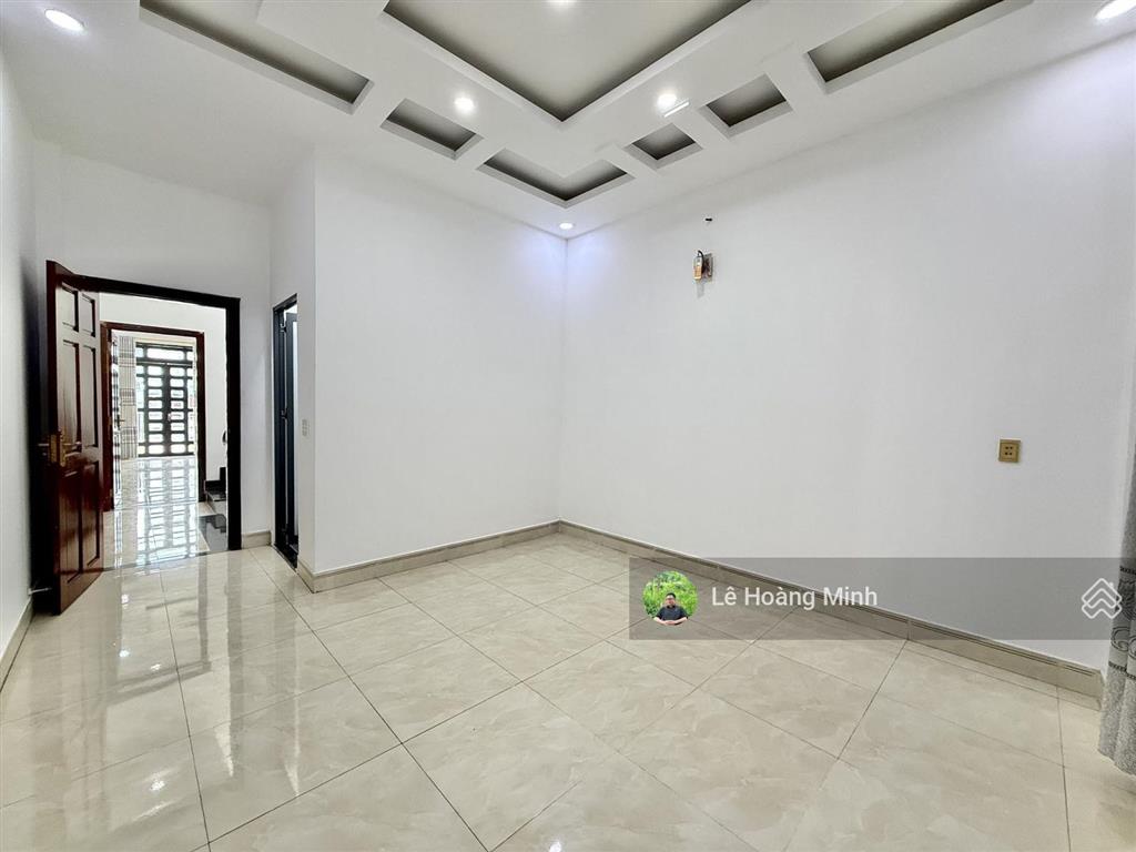 Nhà phố 3 tầng 4m x 19m. 1/ hẻm nhựa 5m thông nguyễn thị búp