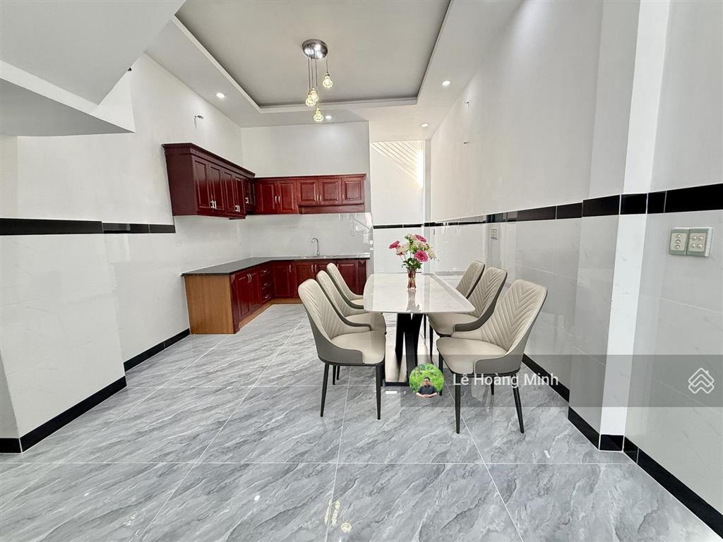 Nhà phố 3 tầng 4m x 19m. 1/ hẻm nhựa 5m thông nguyễn thị búp