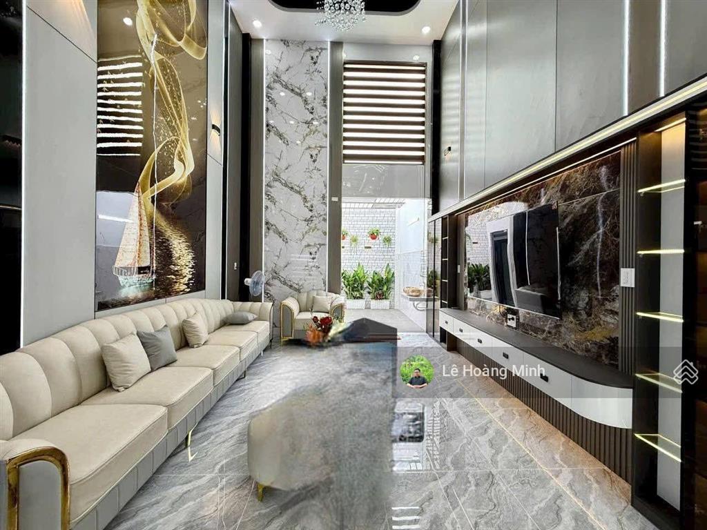 Cặp siêu phẩm 4m x 20m. 4 tầng có thang máy hẻm nhựa 10m đường trần thị năm ( tch 10)