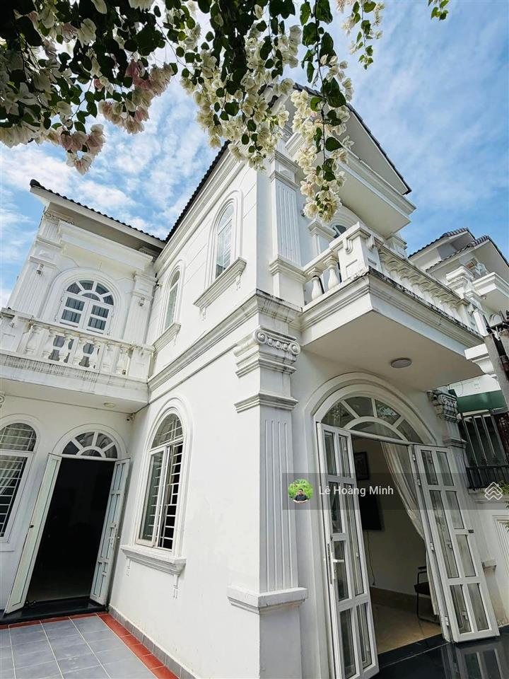 Siêu phẩm villa sân vườn hồ cá koi 17,5m x 20m. 342m2 tọa lạc phường thạnh xuân