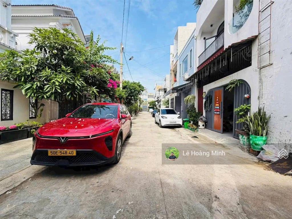 Siêu phẩm villa sân vườn hồ cá koi 17,5m x 20m. 342m2 tọa lạc phường thạnh xuân