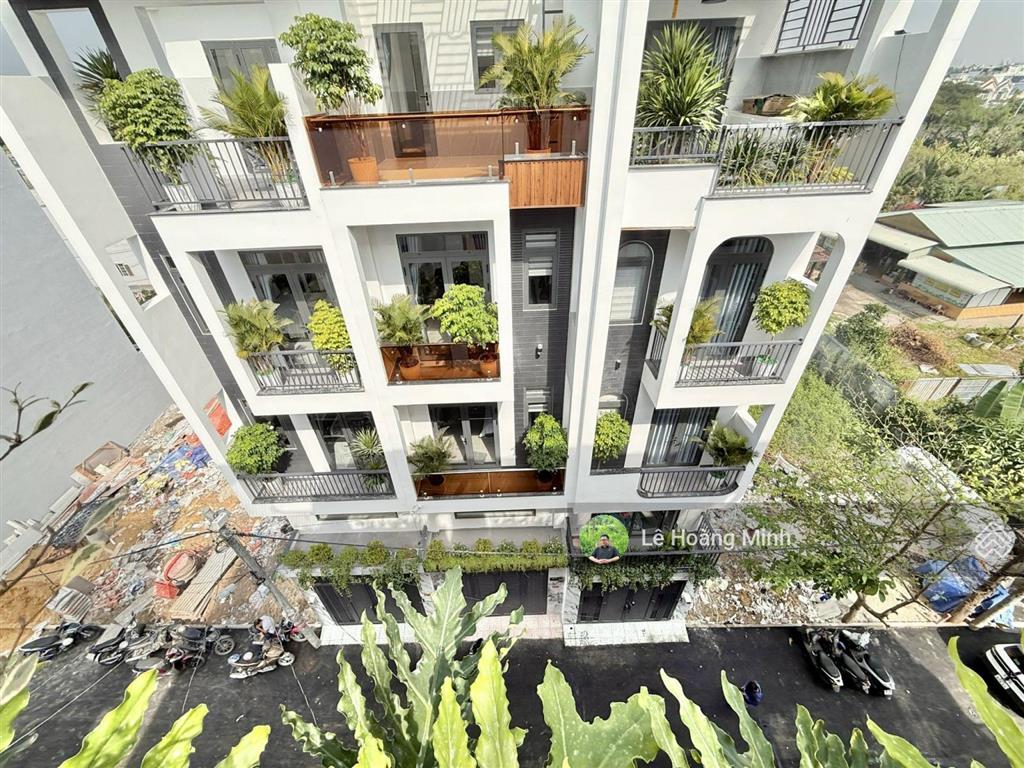 Siêu phẩm 4 tầng hồ cá koi hẻm nhựa 7m, thạnh xuân 25