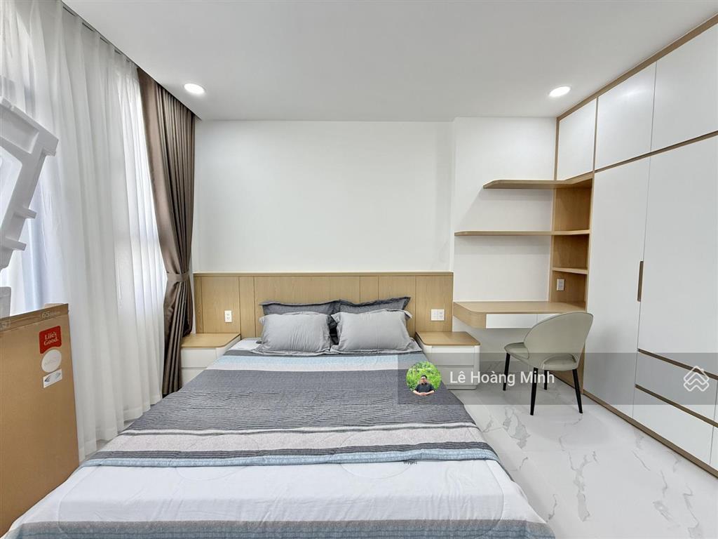 Siêu phẩm 4m x 23m, 3 tầng (có pn dưới) full nội thất mặt tiền đường thới an 18
