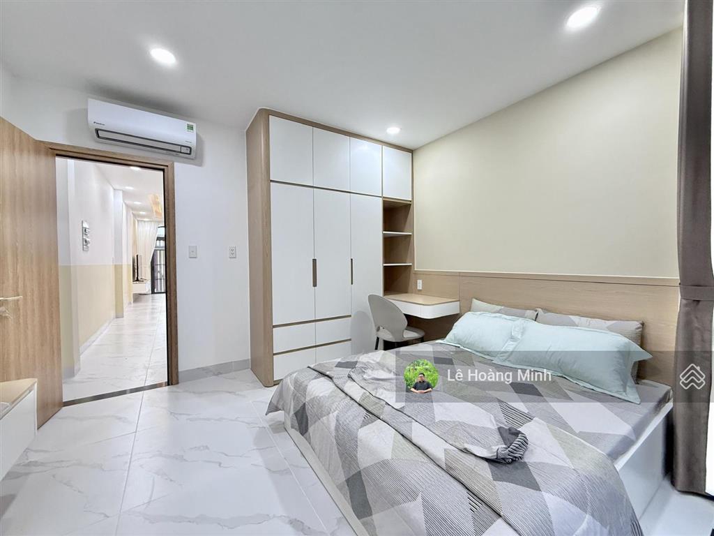 Siêu phẩm 4m x 23m, 3 tầng (có pn dưới) full nội thất mặt tiền đường thới an 18