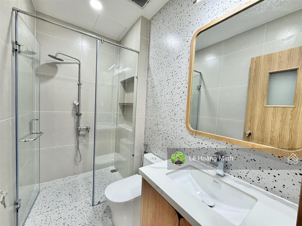 Siêu phẩm 4m x 23m, 3 tầng (có pn dưới) full nội thất mặt tiền đường thới an 18