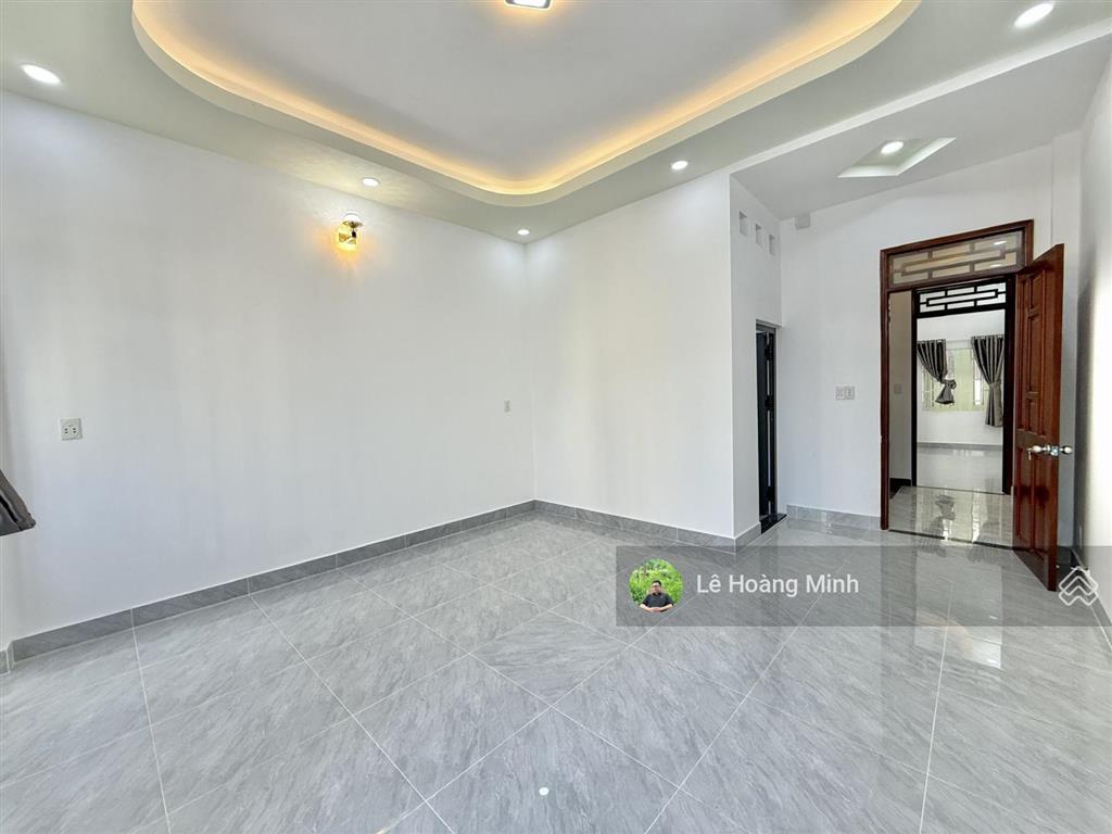 Nhà phố 3 tầng 4,5m x 18m. 1/ ngắn hẻm nhựa 8m đường lê văn khương