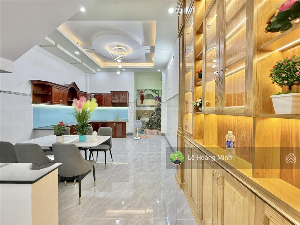 Nhà phố 3 tầng 4,5m x 18m. 1/ ngắn hẻm nhựa 8m đường lê văn khương