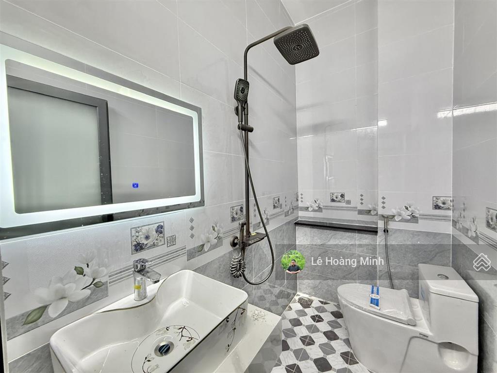 Nhà phố 3 tầng 4,5m x 18m. 1/ ngắn hẻm nhựa 8m đường lê văn khương