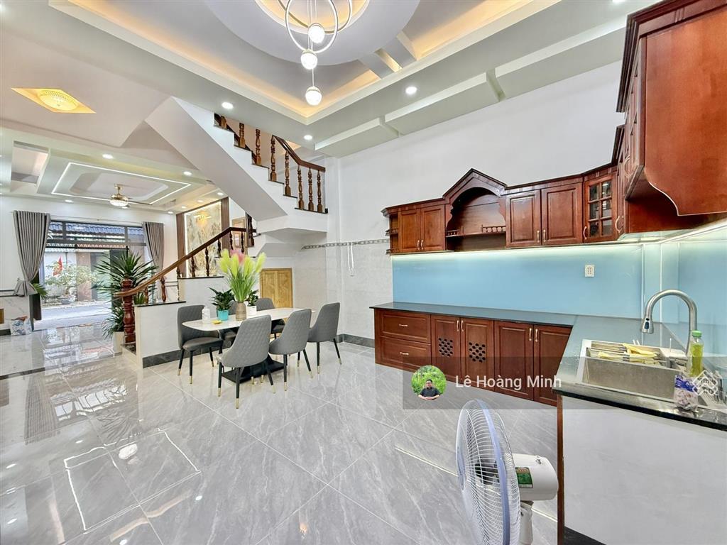 Nhà phố 3 tầng 4,5m x 18m. 1/ ngắn hẻm nhựa 8m đường lê văn khương