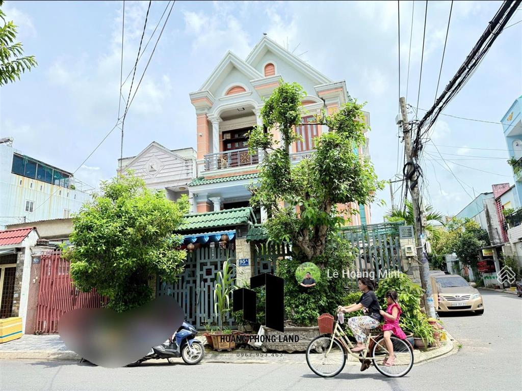 Biệt thự mini hầm 2 lầu góc ngã tư mặt tiền đường hiệp thành 18