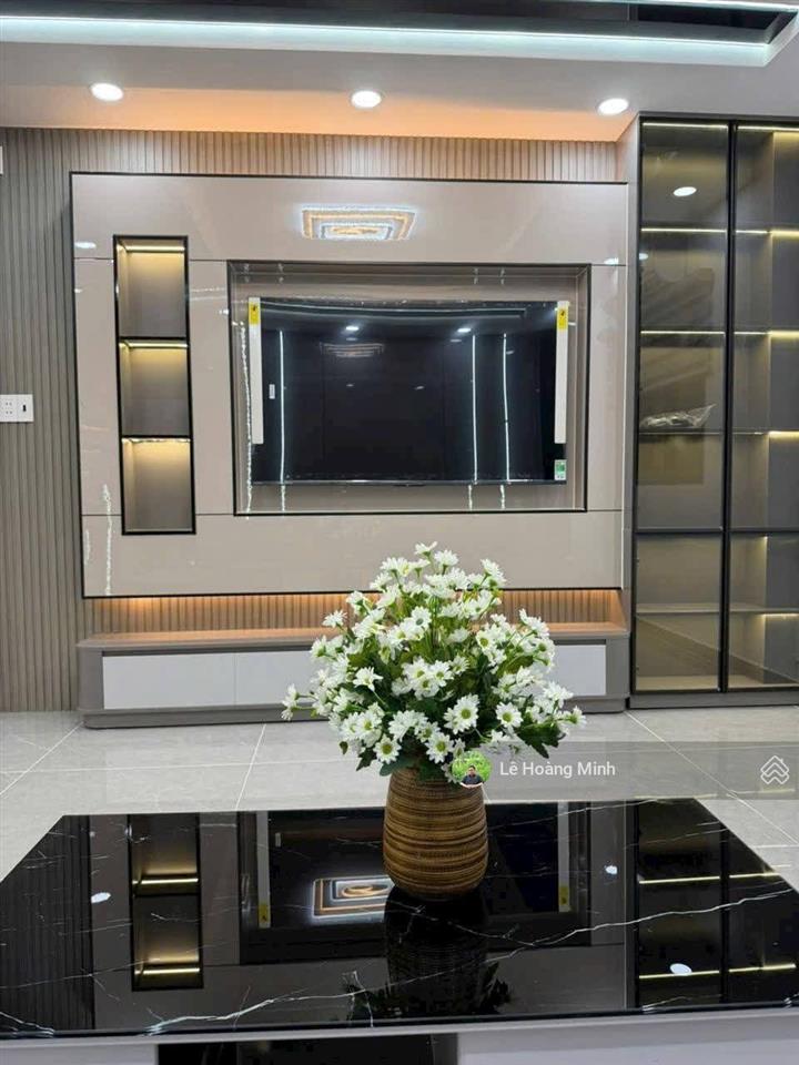 Nhà phố 4 tầng full nội thất 1/ hẻm nhựa 6m lê văn khương