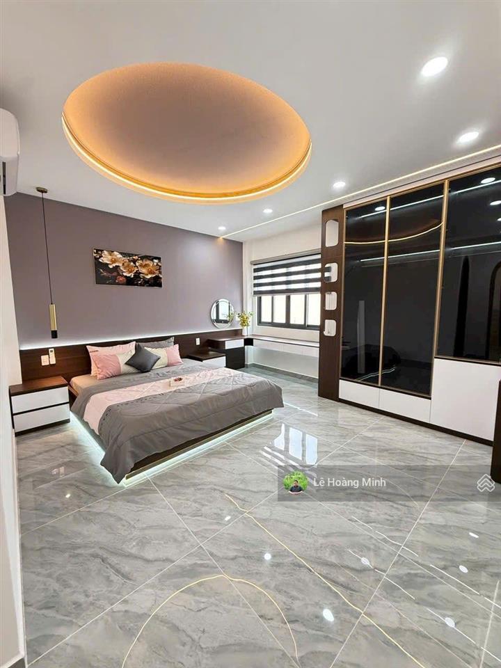 Siêu phẩm 4,2m nở hậu 5,2m x 18m. 4 tầng. ô thang máy 1/ ngắn đường dương thị mười