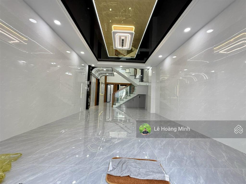 Nhà phố 4m x 15m. xây 4 tầng hẻm 6m thông lê thị riêng. sát bên trường nguyễn trung trực