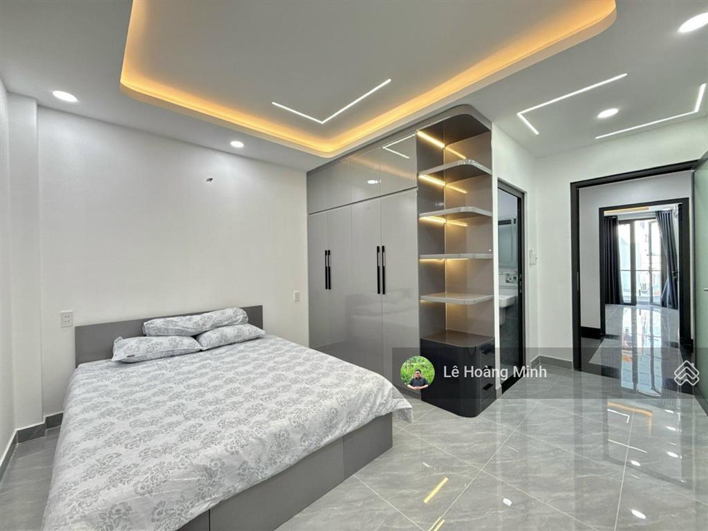 Nhà phố 4m x 15m. xây 4 tầng hẻm 6m thông lê thị riêng. sát bên trường nguyễn trung trực