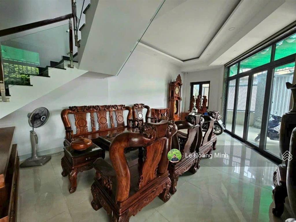 Biệt thự mini 8m x 18m. 3 tầng view công viên góc 2mt hẻm 12m thông 1/ nguyễn thị búp