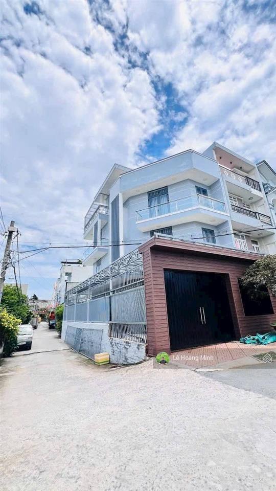 Biệt thự mini 8m x 18m. 3 tầng view công viên góc 2mt hẻm 12m thông 1/ nguyễn thị búp