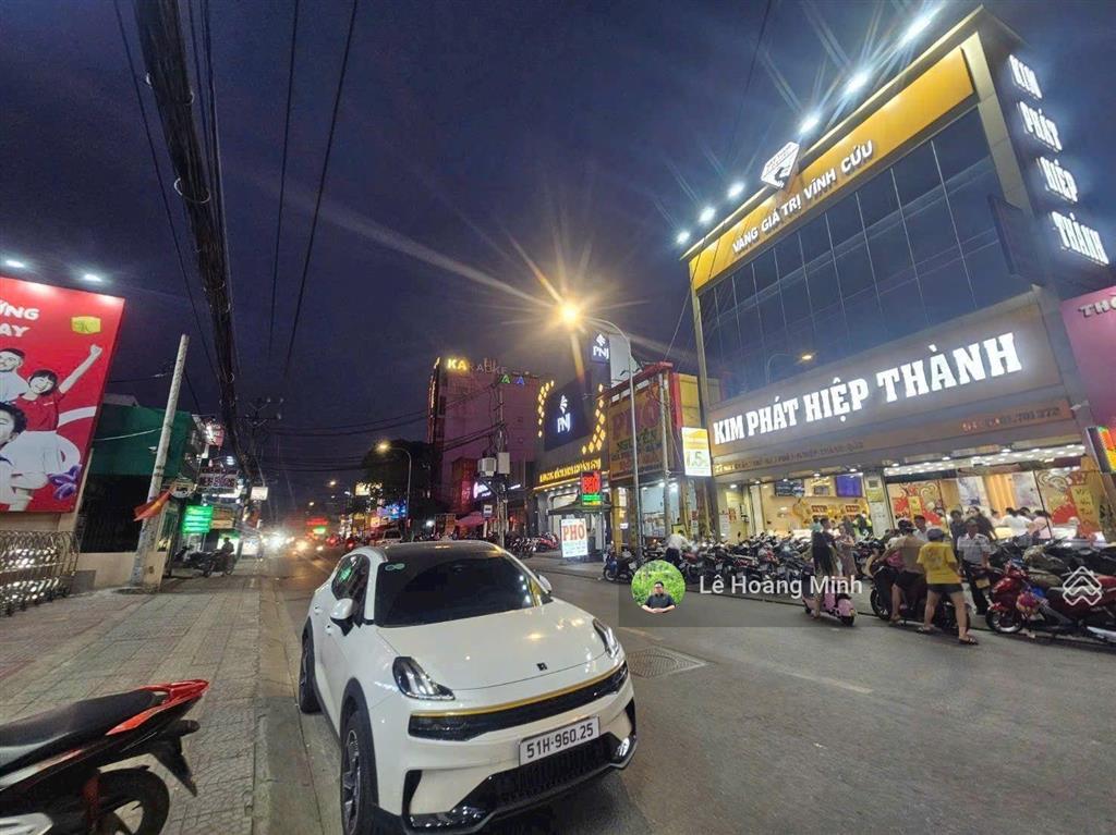 Nhà phố 6m x 32m. 157,6m2 thổ cư đúc 2 lầu mặt tiền nguyễn ảnh thủ. ngay lê văn khương (70m)