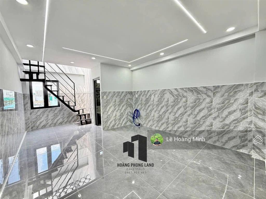 Siêu phẩm 5m x 20m. 4 tầng có thang máy hẻm 7m thông lê thị riêng
