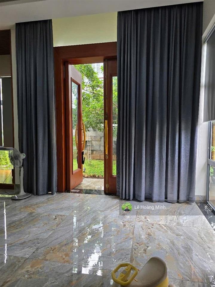 Biệt thự đẳng cấp 1000m2 3 tầng có sân vườn hồ bơi lớn đường lê thị riêng