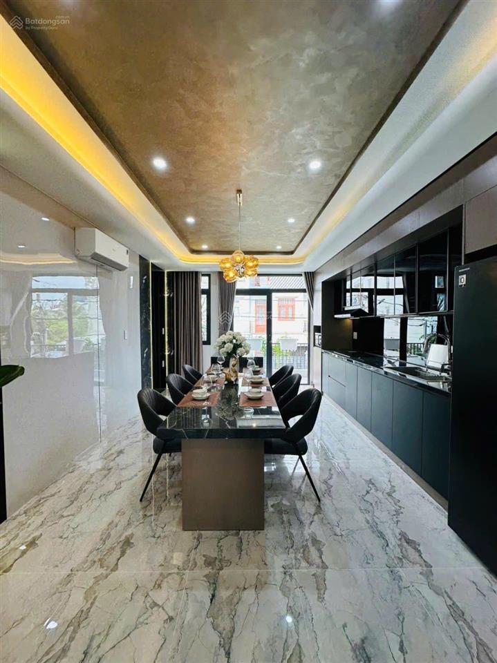 Siêu phẩm đẹp lung linh 4m x 22m. 4 tầng có thang máy 1/ thạnh xuân 24
