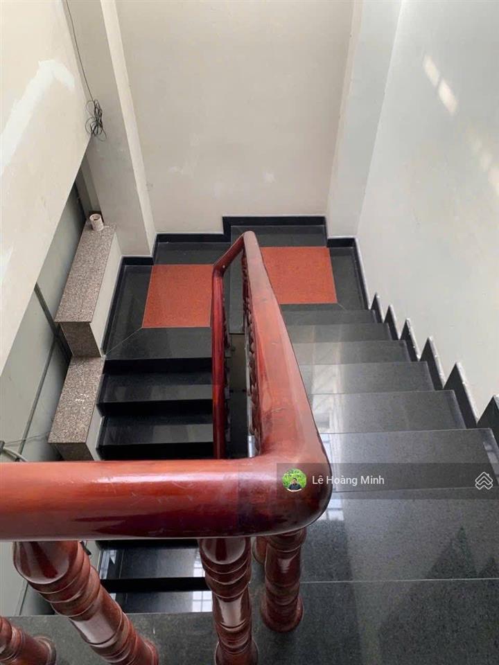 Nhà shr 5m x 35m. 166m2 đúc 1 lầu mặt tiền đường dương thị mười. gần bv quận 12