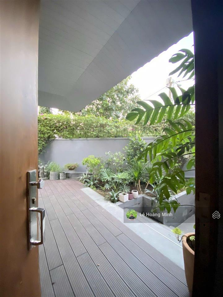 Biệt thự đẳng cấp 15m x 20m. hồ bơi sân vườn góc ngã tư đường 25m khu vip hà huy giáp