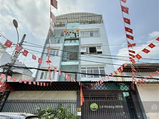 Tòa nhà 5 tầng 10m x 25m. có thang máy mặt tiền đường hiệp thành 06. đoạn gần chợ hiệp thành